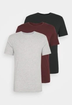 Pier One 3 Pack - Basic T-Shirt - Black/Grey/Bordeaux 16 Pier One 3 Pack - Basic T-Shirt - Black/Grey/Bordeaux -Pier One Sales Store b4adf13b9960406cbe579058828ee383