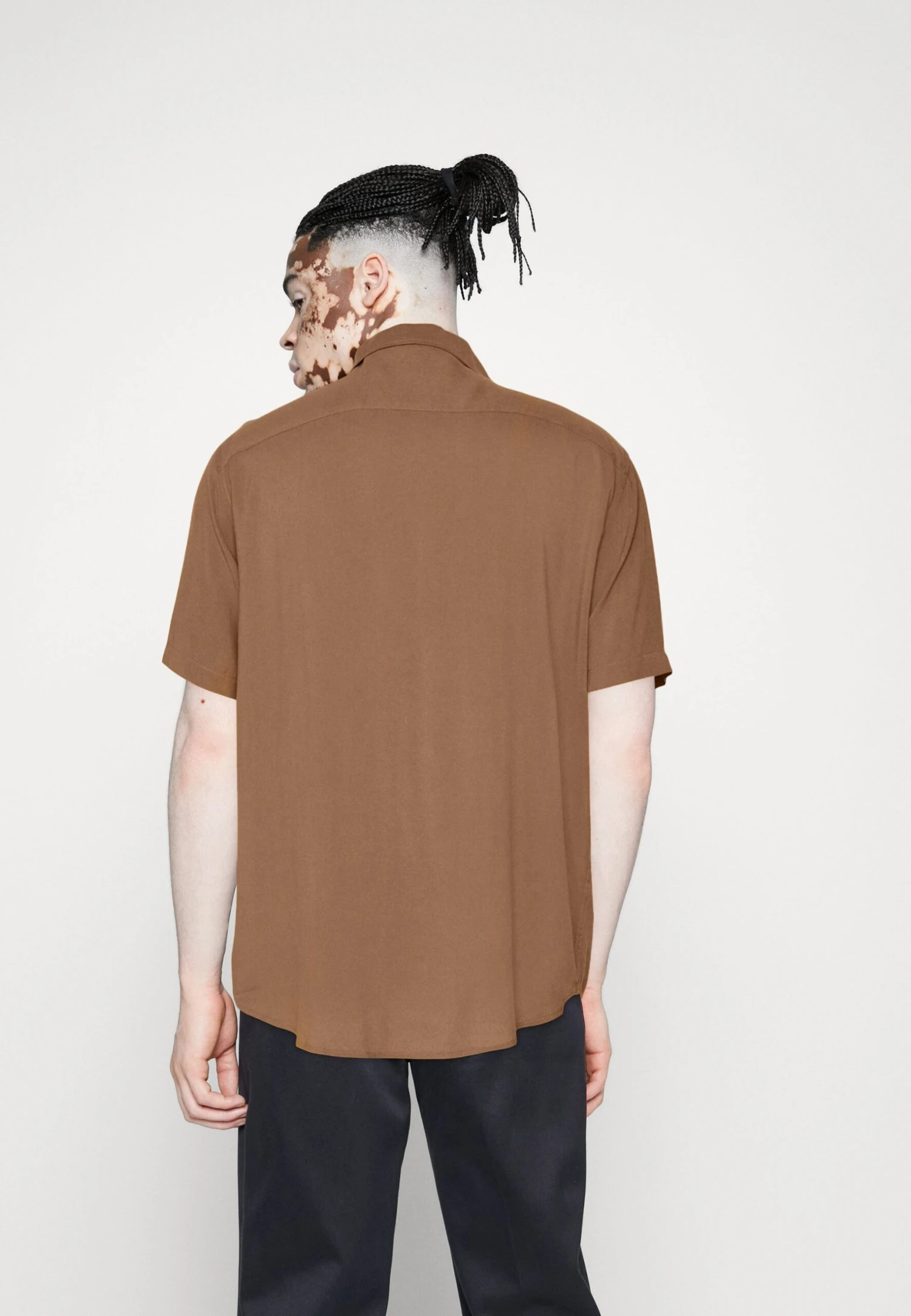 Pier One 3 Pack - Shirt - Beige/Black/White 3 Pier One 3 Pack - Shirt - Beige/Black/White - Image 3