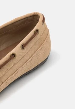 Pier One Unisex - Slip-Ons - Beige 11 Pier One Unisex - Slip-Ons - Beige -Pier One Sales Store b84568eee1c94db9b2bb126621057665