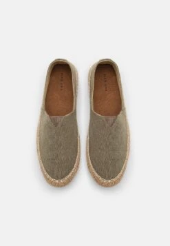 Pier One Espadrilles - Brown 9 Pier One Espadrilles - Brown -Pier One Sales Store b8b6a1b5c8f4462e91558b6bd6046520