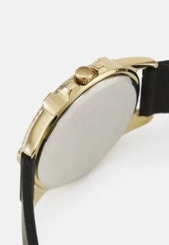 Pier One Unisex - Watch -Black 6 Pier One Unisex - Watch -Black -Pier One Sales Store c0a79f302a954fbd9f81b60c37bdd0de