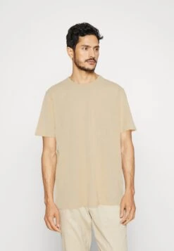 Pier One 5 Pack - Basic T-Shirt - Mint/Off-White/Khaki 16 Pier One 5 Pack - Basic T-Shirt - Mint/Off-White/Khaki -Pier One Sales Store c5a5fe7b87c3459e80b44269ce027f75