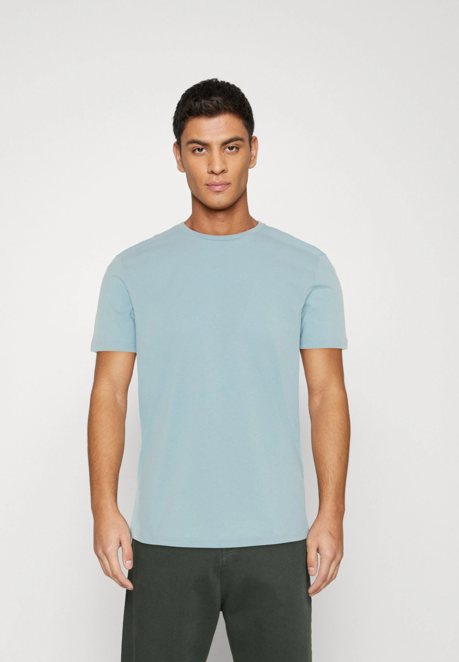 Pier One 7 Pack - Basic T-Shirt - Red/Silver/Royal Blue 7 Pier One 7 Pack - Basic T-Shirt - Red/Silver/Royal Blue - Image 7