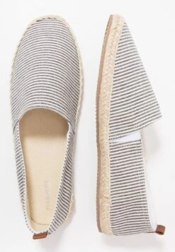 Pier One Rena Espadrille Unisex - Espadrilles - White/Blue -Pier One Sales Store cf36b3a120304b8ca2a7c4aab8305f1b