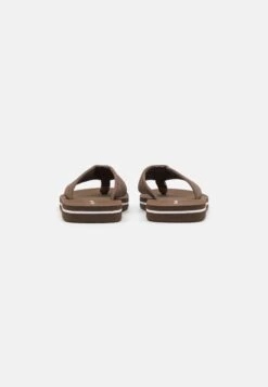 Pier One T-Bar Sandals - Brown 8 Pier One T-Bar Sandals - Brown -Pier One Sales Store d02ec5d86dd740a39b070710c53791a6