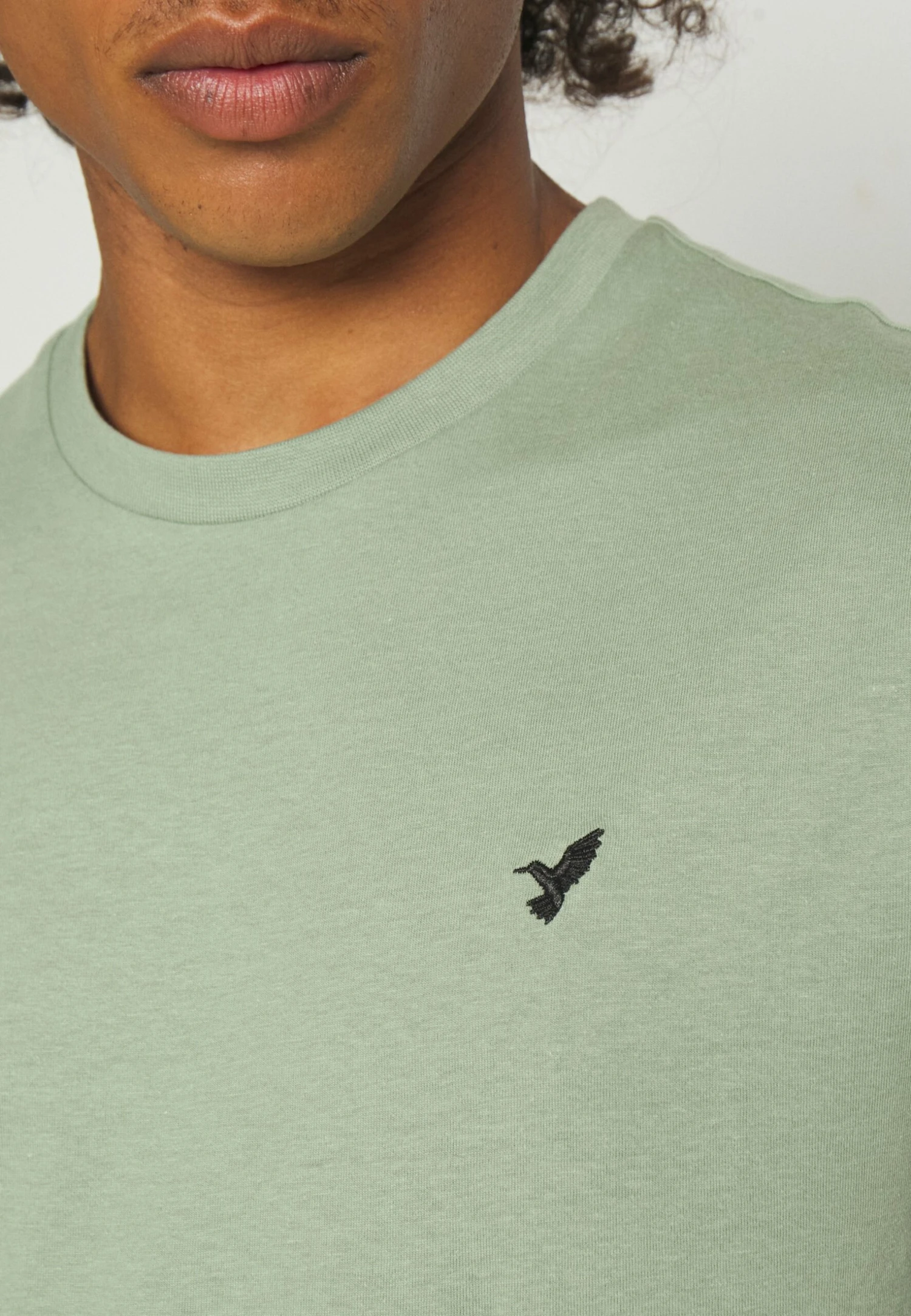 Pier One 3 Pack Unisex - Basic T-Shirt - White/Offwhite /Green 10 Pier One 3 Pack Unisex - Basic T-Shirt - White/Offwhite /Green - Image 10