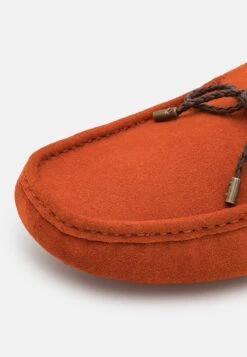 Pier One Leather - Moccasins - Red 11 Pier One Leather - Moccasins - Red -Pier One Sales Store d36b99a1169544c0afa45386d87f705b