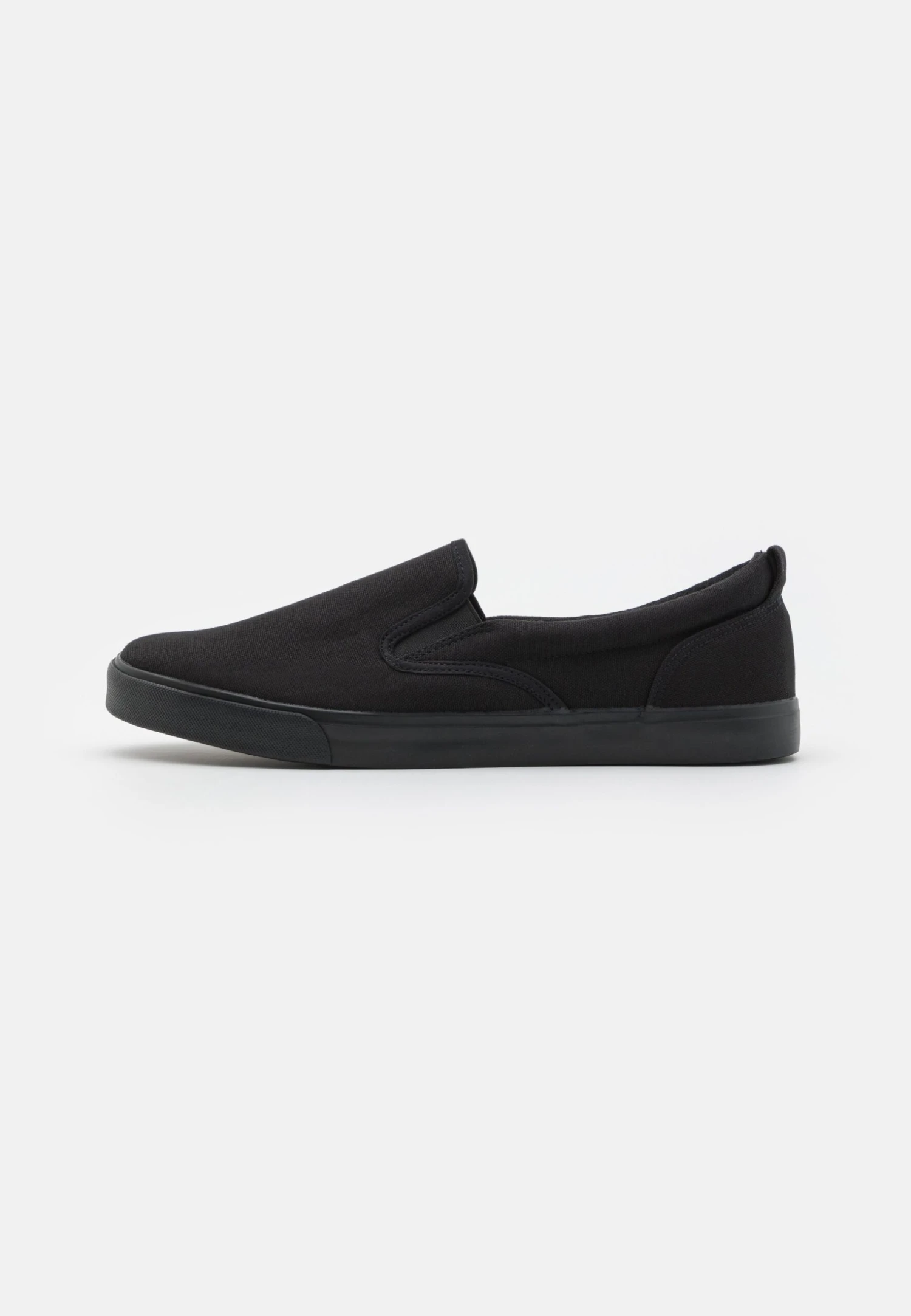 Pier One Unisex - Slip-Ons - Black 1 Pier One Unisex - Slip-Ons - Black