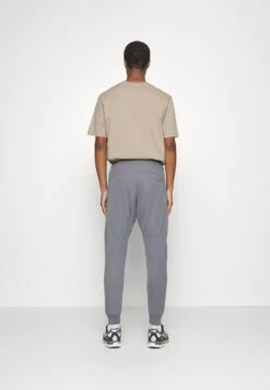 Pier One Tracksuit Bottoms - Dark Grey 8 Pier One Tracksuit Bottoms - Dark Grey -Pier One Sales Store d666750459d94c8ea69b6648f54c3e51