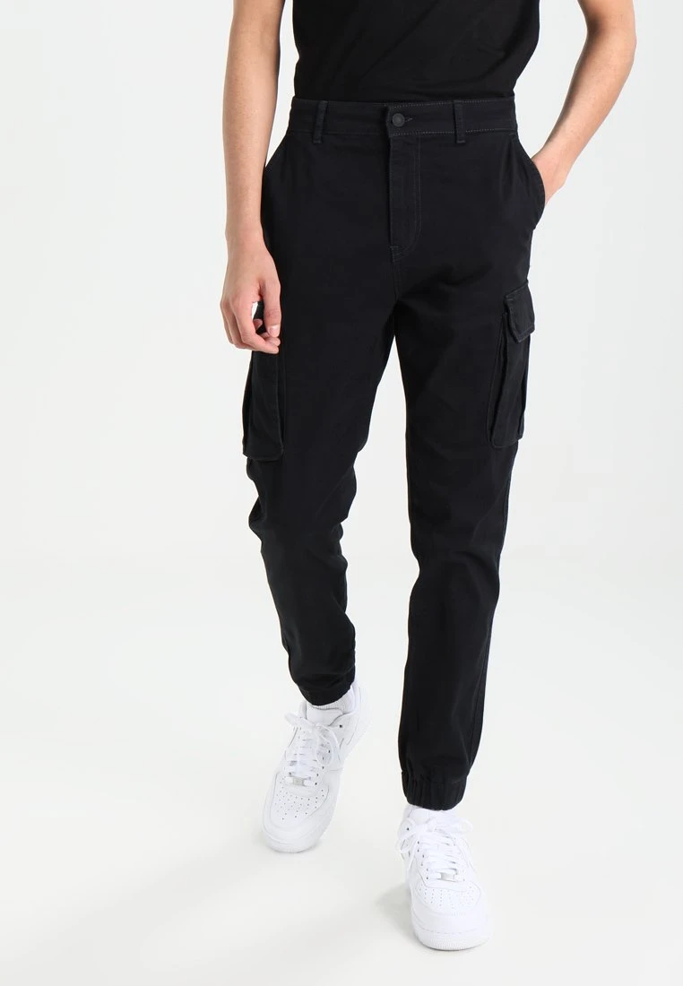Pier One Cuffed Skinny Trouser- Cargo Trousers - Black 1 Pier One Cuffed Skinny Trouser- Cargo Trousers - Black