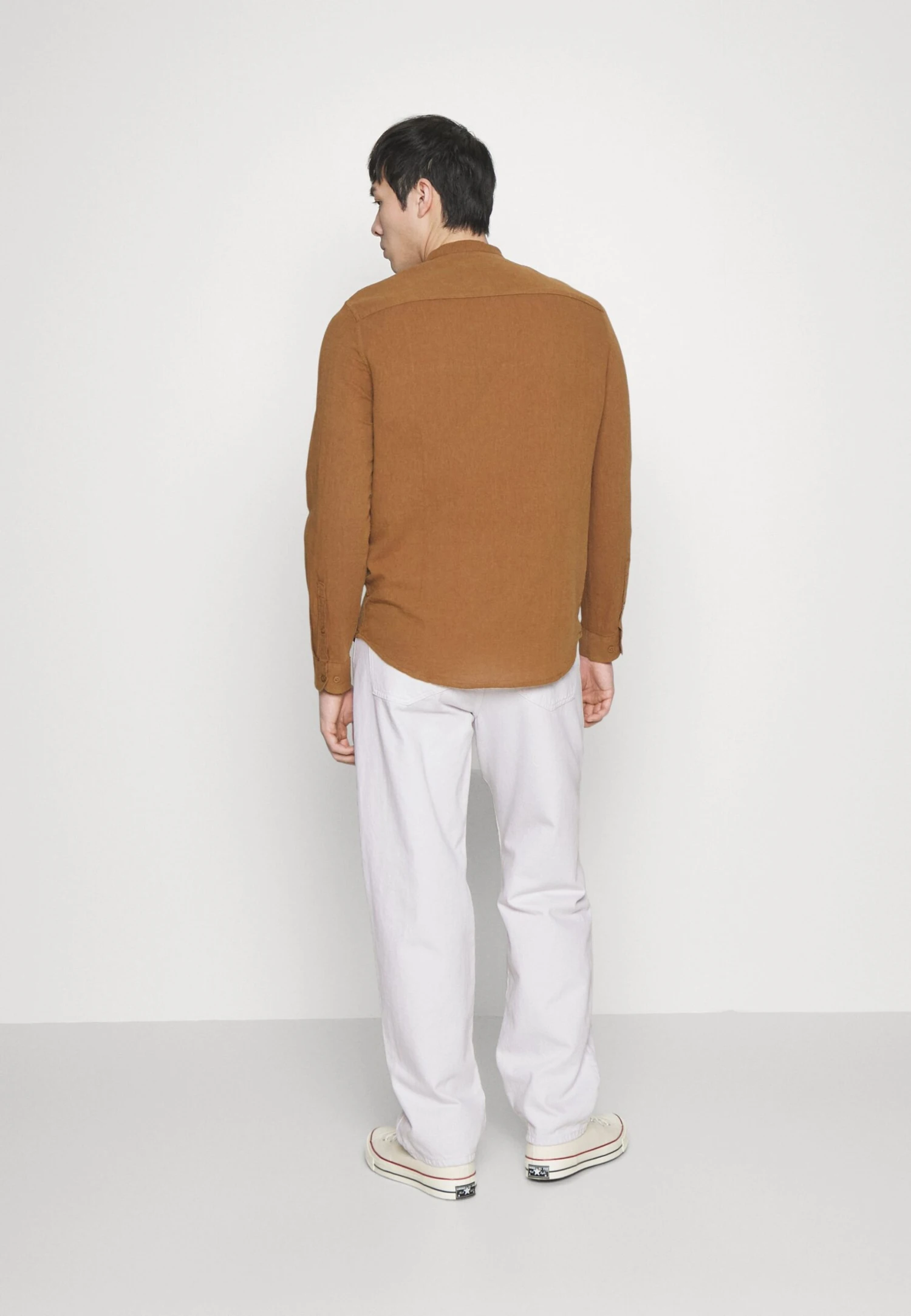 Pier One Relaxed Fit Jeans - White Denim 3 Pier One Relaxed Fit Jeans - White Denim - Image 3