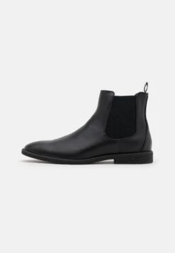 Pier One Classic Ankle Boots - Black