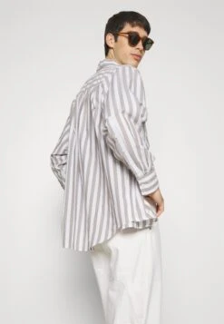 Pier One Carpenter Colored Twill- Straight Leg Jeans - Off-White 12 Pier One Carpenter Colored Twill- Straight Leg Jeans - Off-White -Pier One Sales Store f0d77a0b472943a38700461ba111bcb9