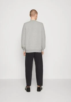 Pier One Sweatshirt - Grey 8 Pier One Sweatshirt - Grey -Pier One Sales Store f8ad48c00c0a42569720e7e36cf2556b