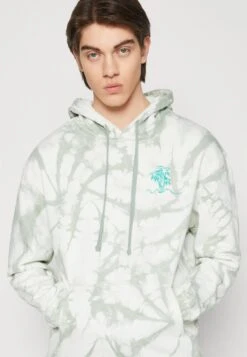 Pier One Hoodie - Green 9 Pier One Hoodie - Green -Pier One Sales Store faf27ee842ef4efea167a307e07de606