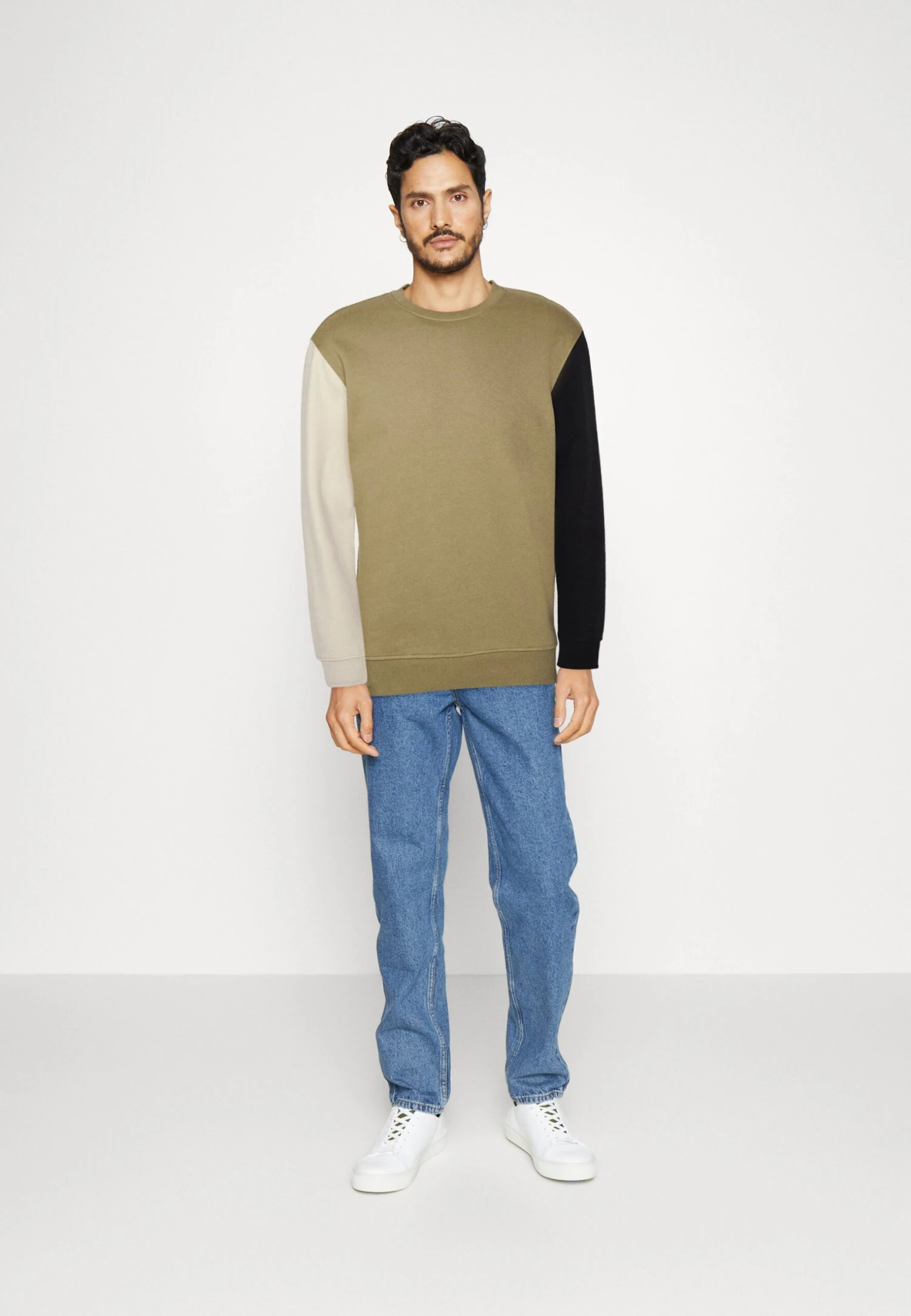 Pier One Sweatshirt - Black/Brown/Grey 2 Pier One Sweatshirt - Black/Brown/Grey - Image 2