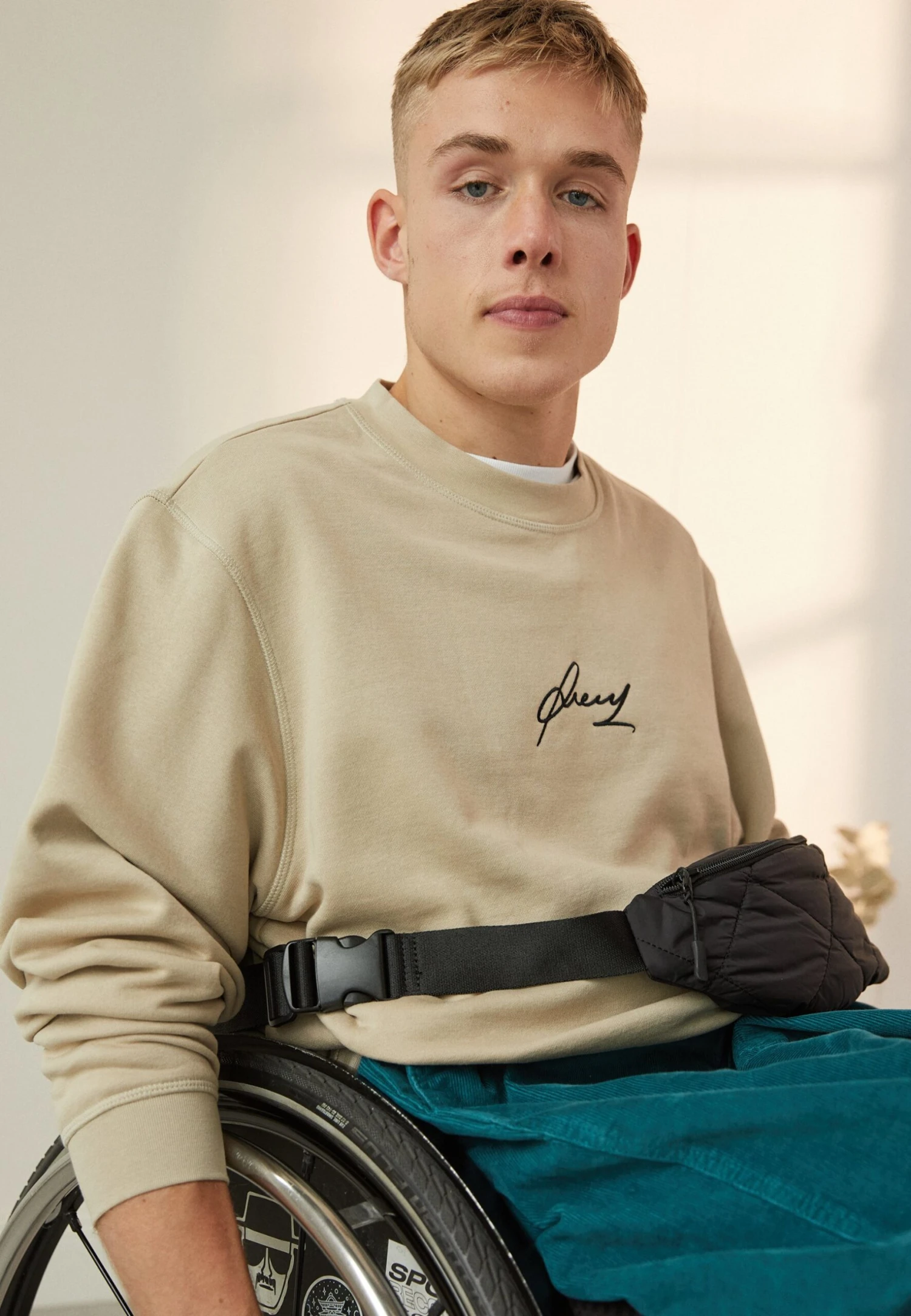 Pier One Sweatshirt - Tan 1 Pier One Sweatshirt - Tan